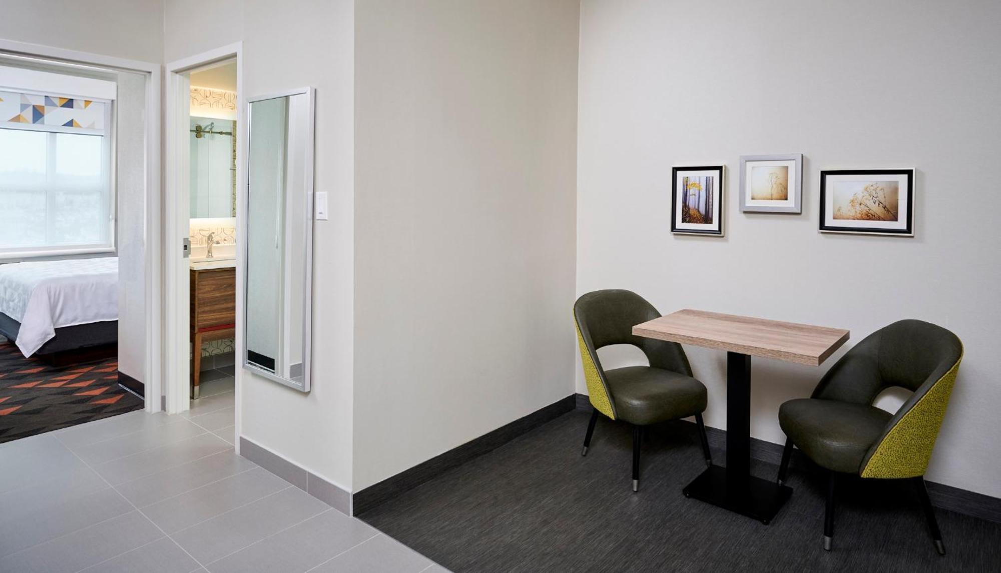 Holiday Inn & Suites Oakville At Bronte By Ihg Buitenkant foto
