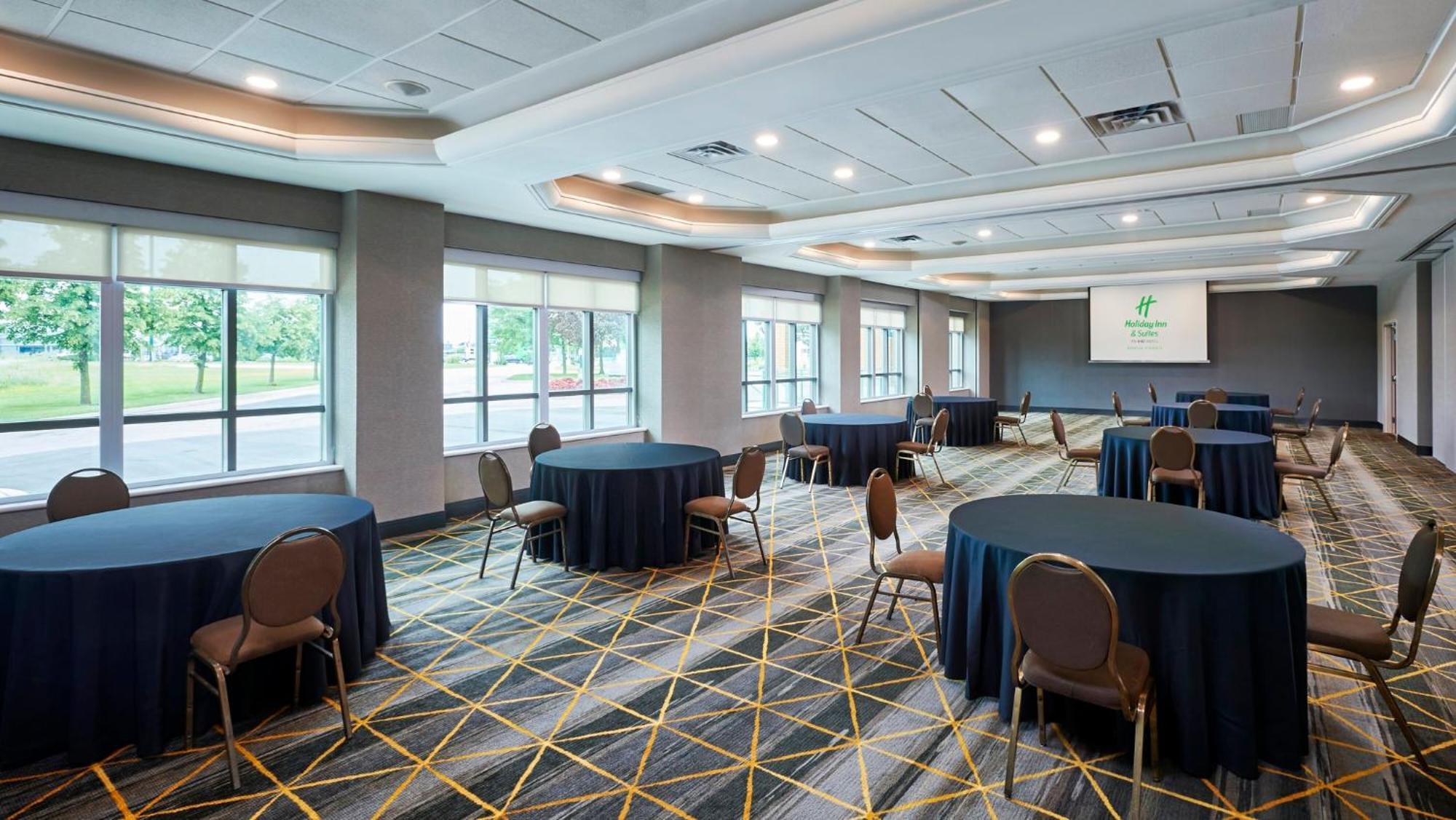Holiday Inn & Suites Oakville At Bronte By Ihg Buitenkant foto