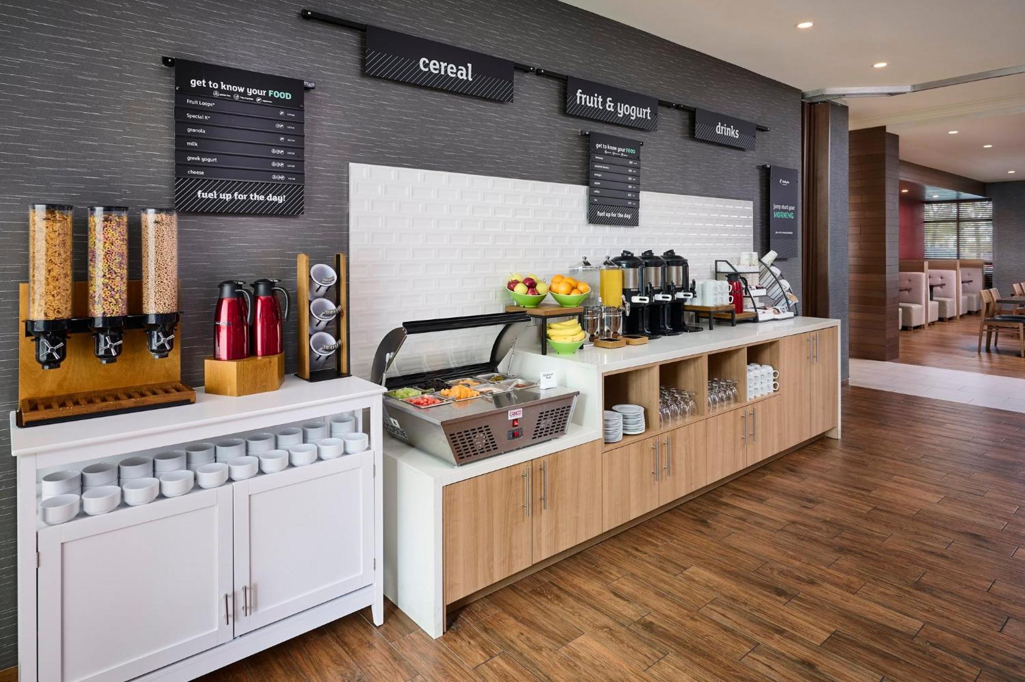 Holiday Inn & Suites Oakville At Bronte By Ihg Buitenkant foto